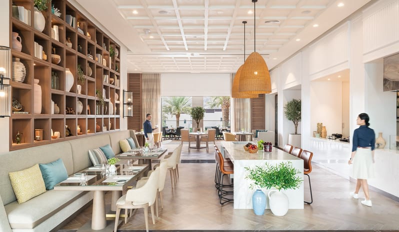 Address Beach Resort Fujairah - The Restuarant Interior Seating